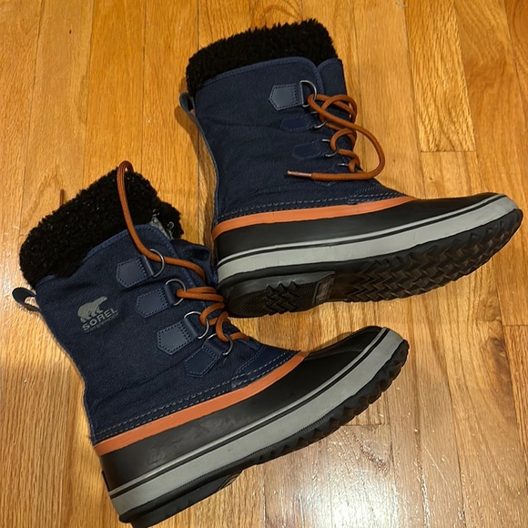 Sorel Shoes - SOREL waterproof winter boots women’s or kids